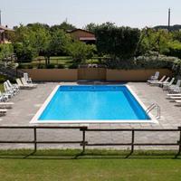 Bilocale per vacanze piscina giardino