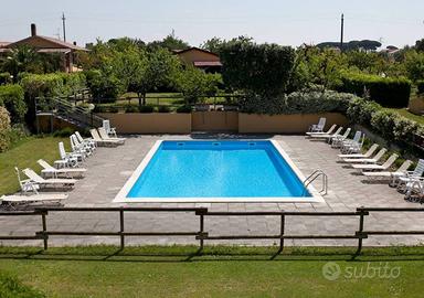 Bilocale per vacanze piscina giardino