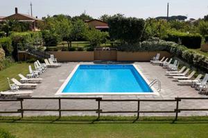 Bilocale per vacanze piscina giardino