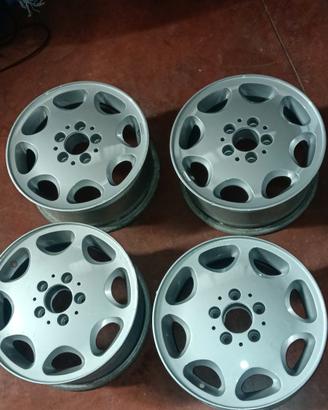 cerchioni Mercedes 15 pollici 