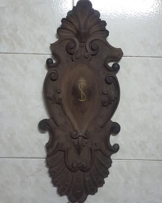 Intaglio in palissandro