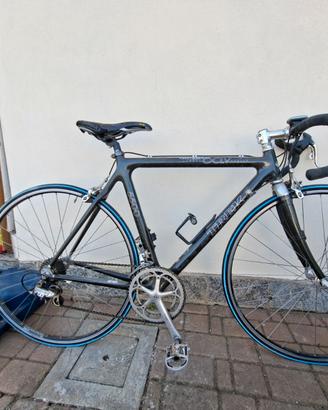 Bicicletta TREK 5500 da strada in carbonio