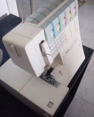 Macchina da cucire taglia e cuci ptaff