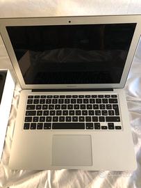 MacBook Air 13" intel 5