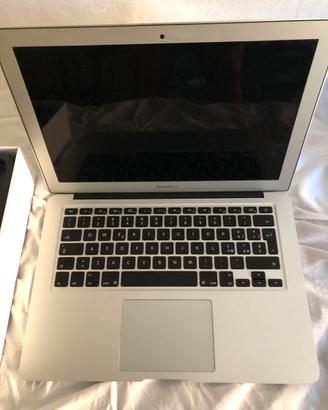 MacBook Air 13" intel 5