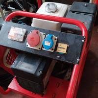 Generatore 7kva Honda 380v/230v con strumentazione