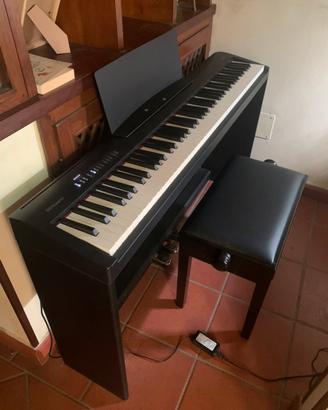 Tastiera Roland FP-30 con Mobile e Sgabello