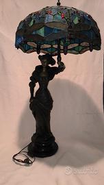 Lampada stile Liberty