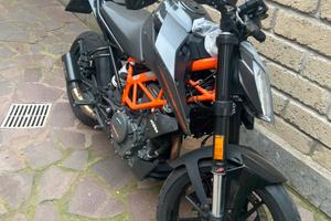 Ktm 390 duke 2023