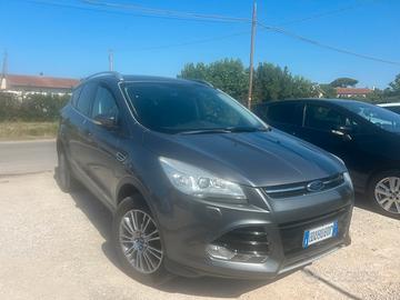 FORD KUGA 2.0 D CAMBIO AUT. 4 MOTION