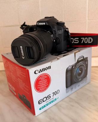 Canon EOS 70D + Obiettivo EF-S 18-135mm IS – STM