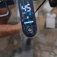 Nuovo monopattino elettrico, mai usato con frecce