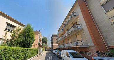 Stanza singola in trilocale di 70mq