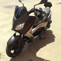 Xmax sport 250
