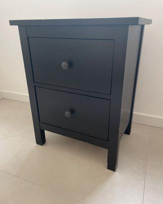 n.1 comodino con 2 cassetti Ikea Hemnes