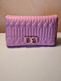 Borsetta Primark rosa a tracolla