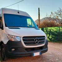 Mercedes Sprinter camperizzato