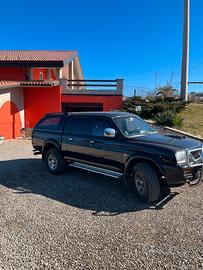 Mitsubishi L200 hard top