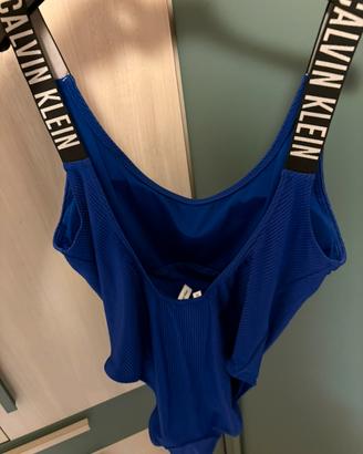 Costume calvin klein