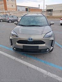 TOYOTA Yaris Cross - 2023