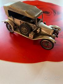 Modellino auto in argento
