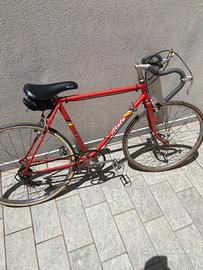 Bici da ragazzo, strada, vintage
