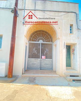 Abitazione con vani volta a stella e a botte