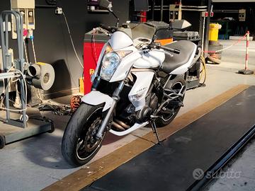 Kawasaki er6n 