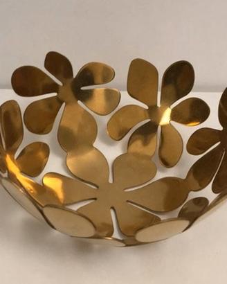 Ciotola o fruttiera in metallo dorato 