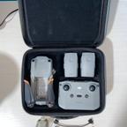 DJI Air 2S con 2 batterie, gimbal da revisionare