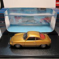 Alfa Romeo SZ serie limitata 100 pz. Best -  1/43