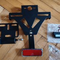 Portatarga universale moto