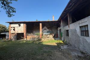 CASA INDIPENDENTE A NOVE