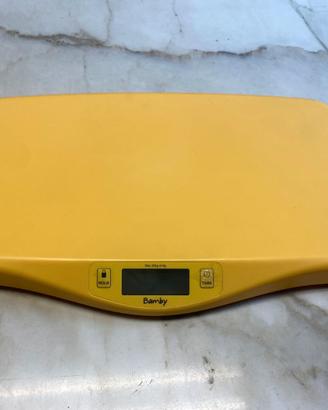 bilancia per neonati