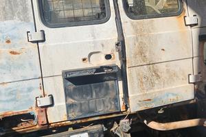 porte e ricambi mercedes G w460 240gd