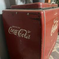 Ghiacciaia Coca Cola