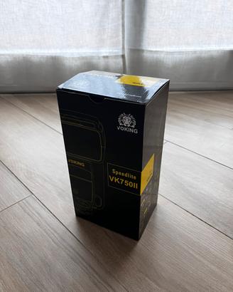 Voking speedlite VK750II