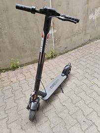 Monopattino Ducati