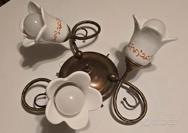 Plafoniera in ferro ottonato a tre luci