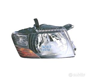 FANALE DESTRO PER MITSUBISHI MONTERO PAJERO 00-02