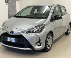 Toyota Yaris 1.5 Hybrid 5 porte Cool