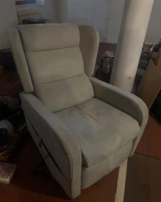 Poltrona elettrica relax reclinabile