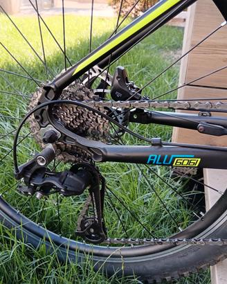 Bicicletta elettrica donna Torpado Chrono S26