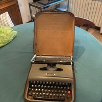 Olivetti Lettera 22