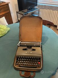 Olivetti Lettera 22