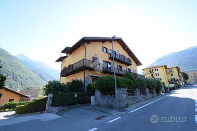 3 LOCALI A CHÂTILLON