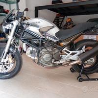 Ducati Monster 900 - 2000