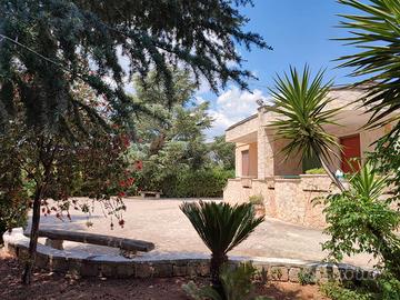 Francavilla Fontana: La Tua Villa nel Salento