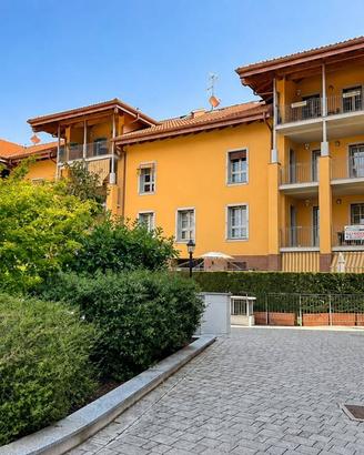 Appartamento di 110 m² con 4 locali e box auto a V