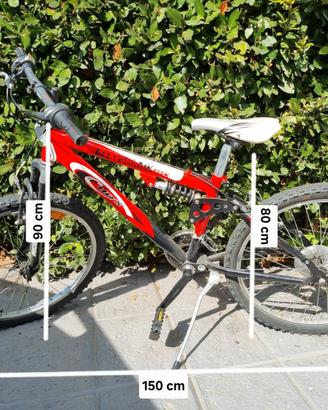 Bicicletta MTB 24" rossa